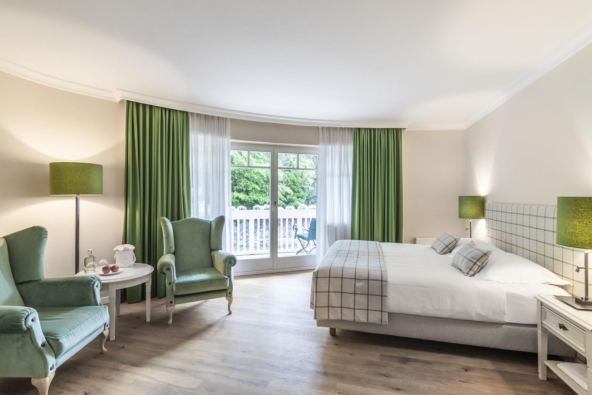 Hotel Pienzenau Am Schlosspark Merano Eksteriør bilde