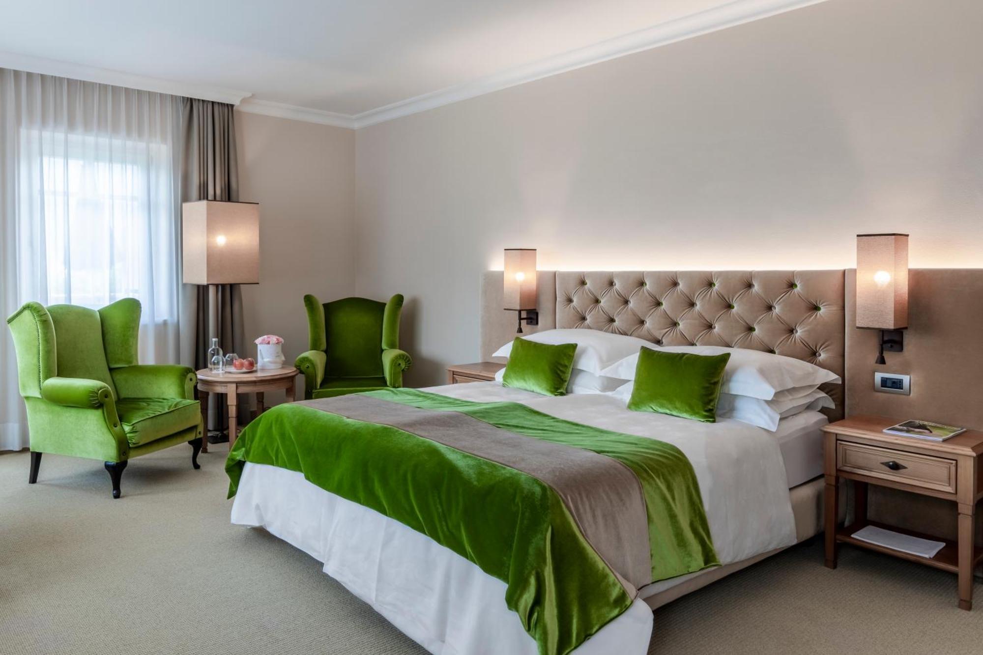 Hotel Pienzenau Am Schlosspark Merano Eksteriør bilde