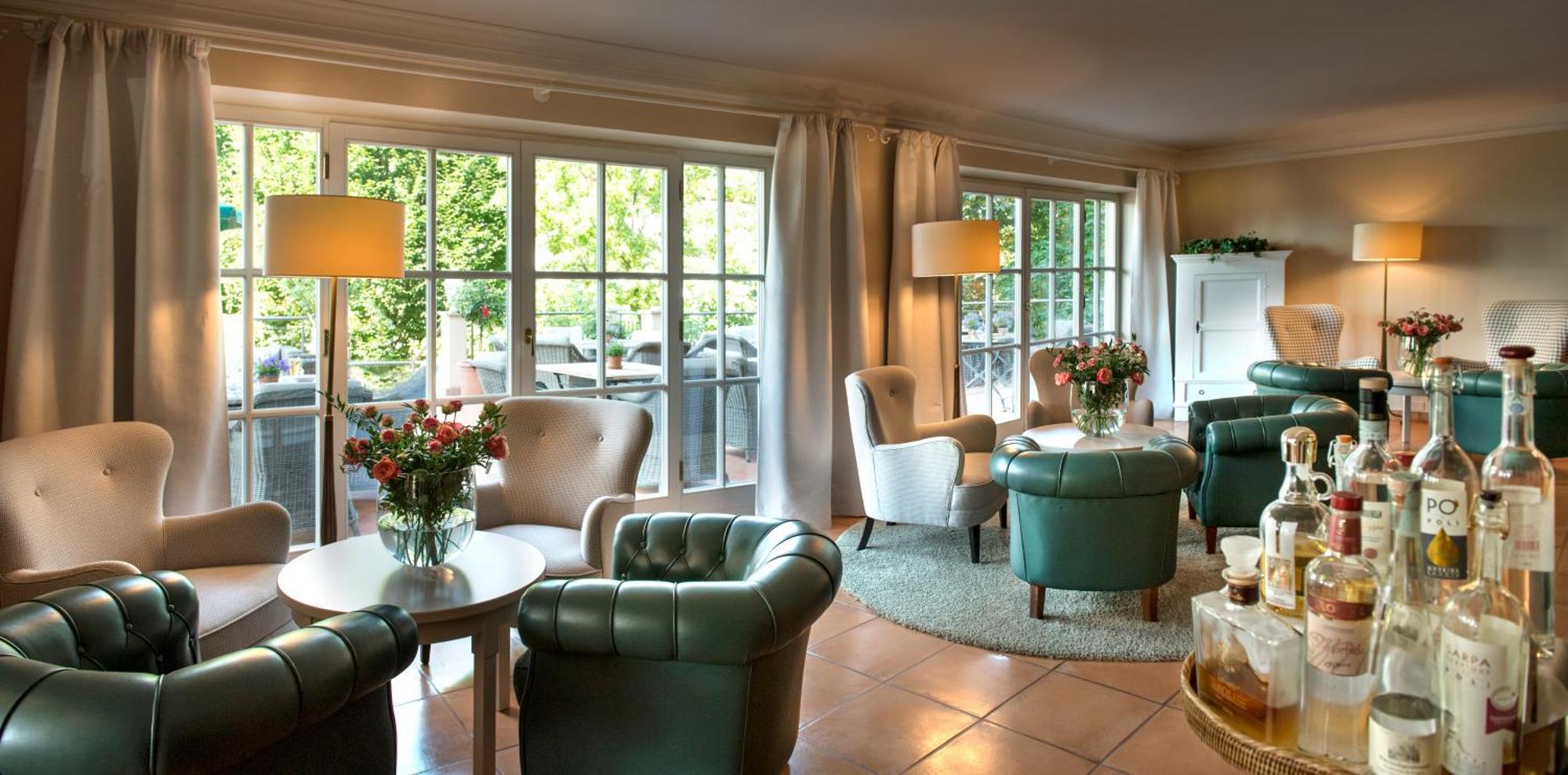 Hotel Pienzenau Am Schlosspark Merano Eksteriør bilde