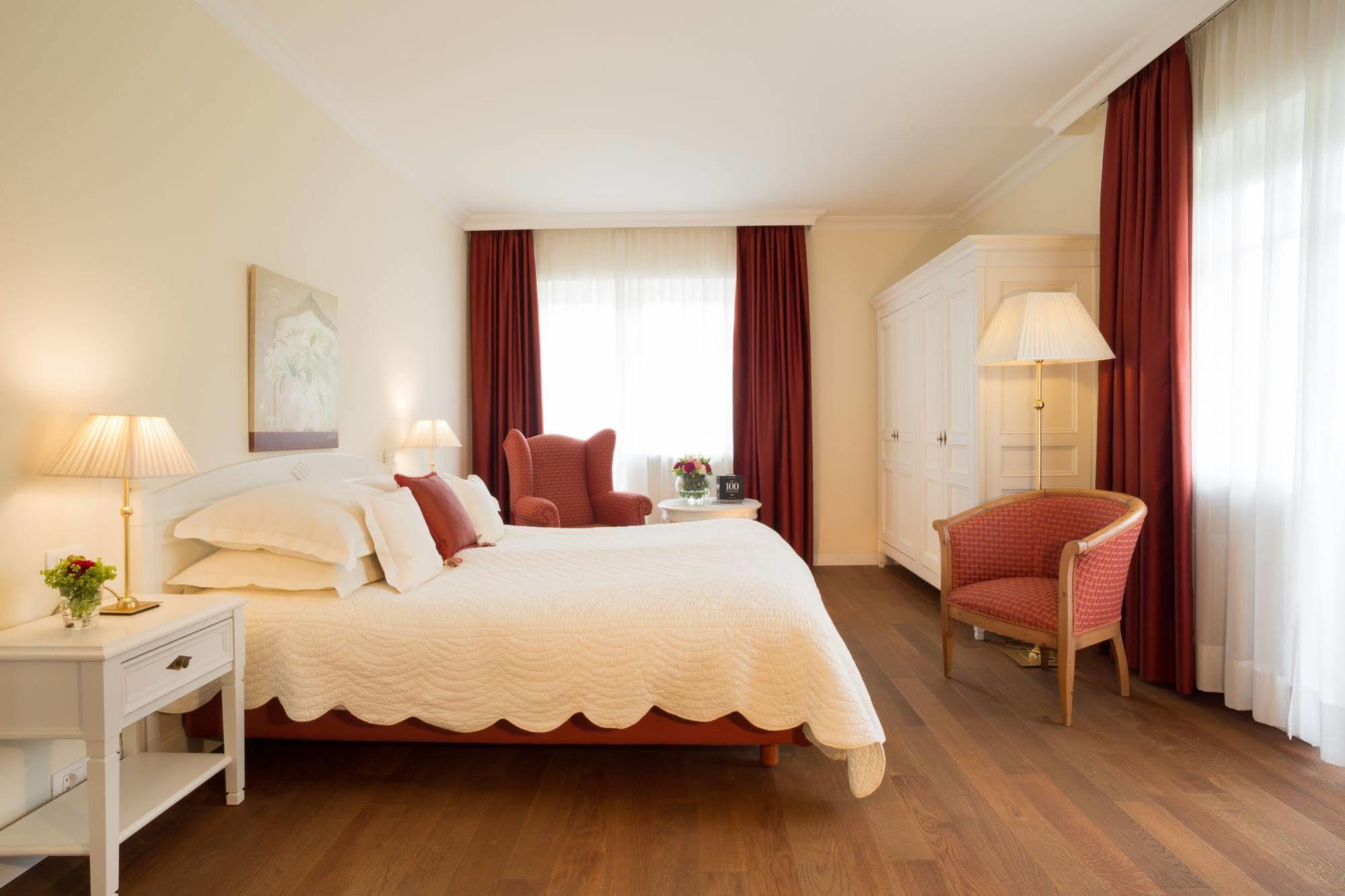 Hotel Pienzenau Am Schlosspark Merano Eksteriør bilde